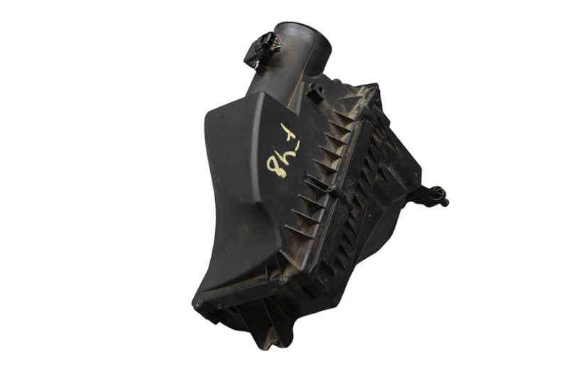 Load image into Gallery viewer, 10-13 Jaguar XJ 5.0L Front Left Driver Side Air Intake Filter Cleaner Box Oem
