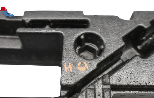 11-18 Volkswagen VW Touareg Emergency Spare Wheel Jack Tools & Holder Case Oem