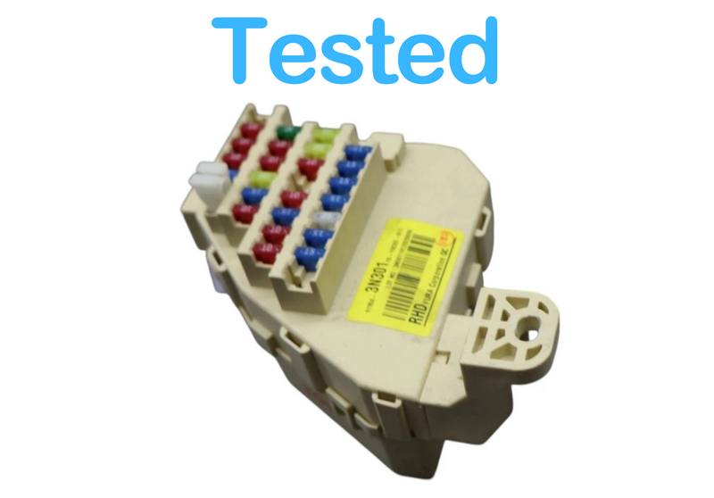 Load image into Gallery viewer, 11-13 Hyundai Equus Passenger Inside Fuse Junction Box Module 919503N301 Oem
