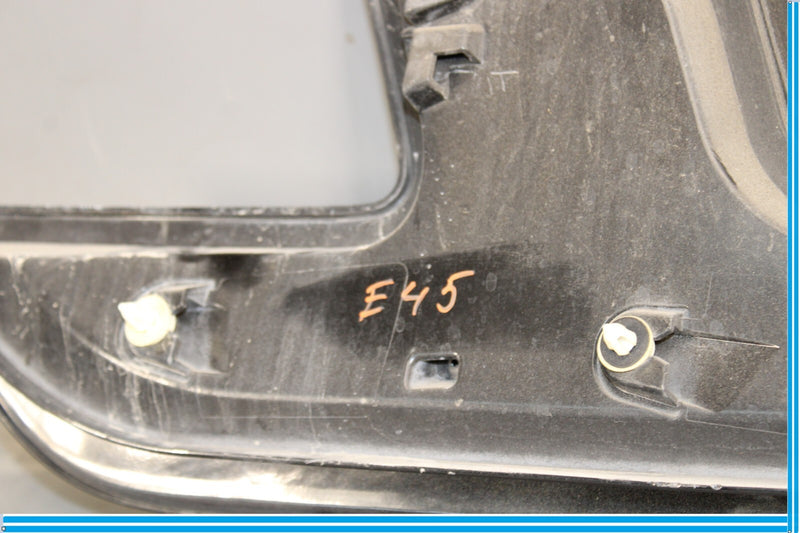 Load image into Gallery viewer, 09-15 BMW 750Li 750i F01 F02 Rear Trunk Lid Hatch License Plate Molding Trim Oem
