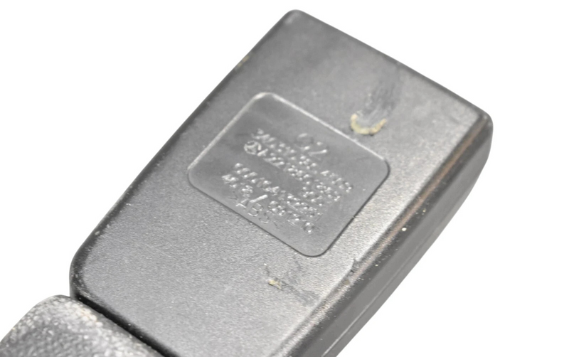 Load image into Gallery viewer, 07-14 Mercedes W221 S550 CL550 Front Right Passenger Side Seat Belt Buckle Oem

