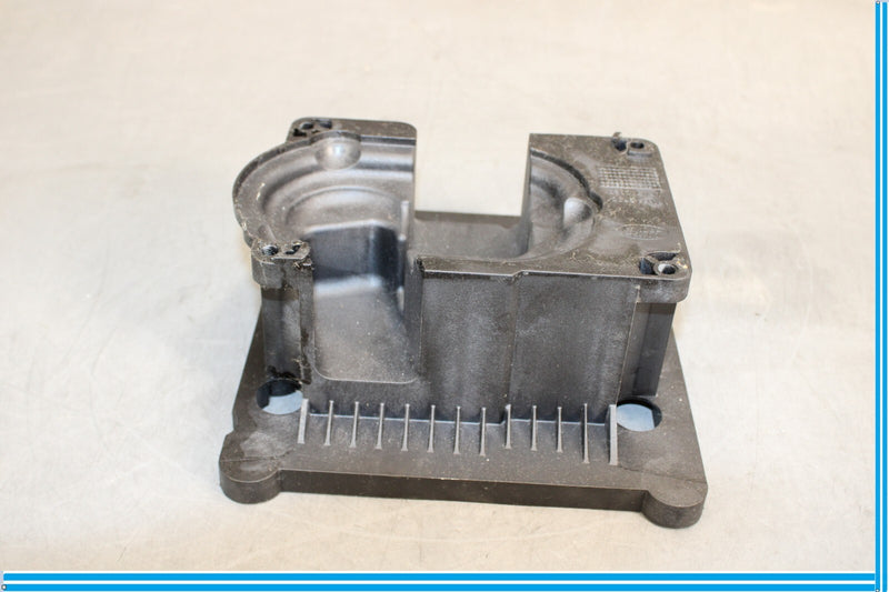 Load image into Gallery viewer, 10-13 LR Range Rover Sport Transmission Gear Shift Shifter Plate Mount Oem
