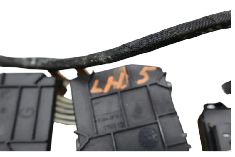 Load image into Gallery viewer, 03-13 Maserati Quattroporte M139 Front Left Side Seat Control Memory Switch OEM
