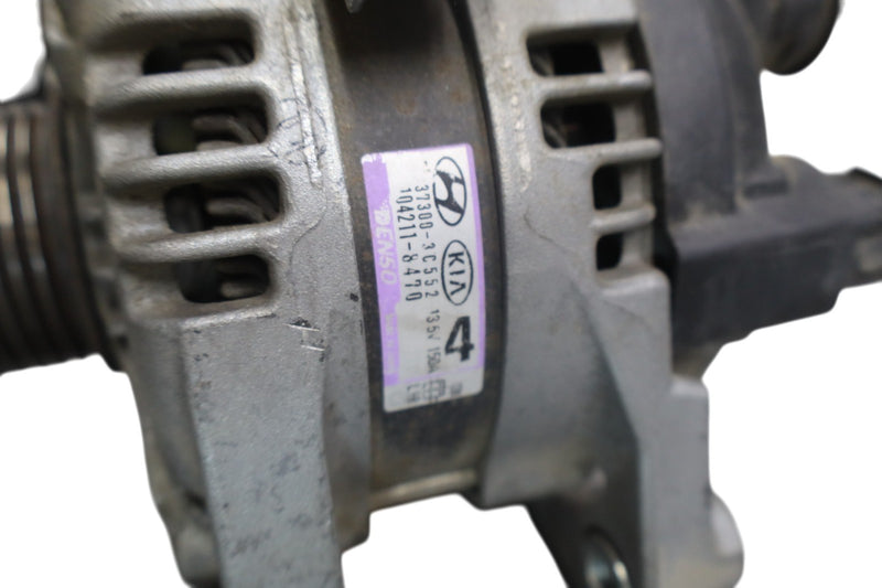 Load image into Gallery viewer, 15-17 Hyundai Genesis G80 Engine Alternator Generator 373003C552 Oem
