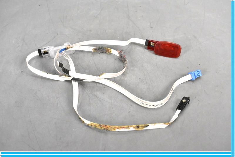 Load image into Gallery viewer, 06-11 Mercedes CLS550 W219 Rear Right Passenger Door Wire Harness Oem
