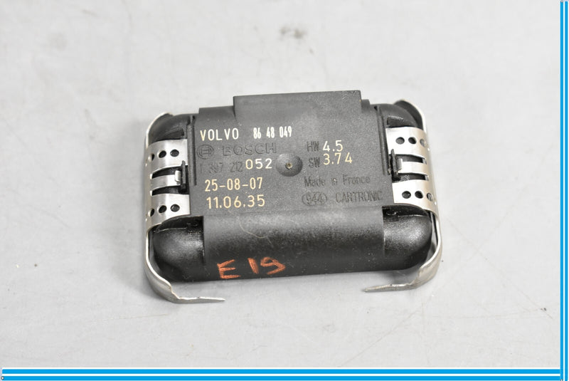 Load image into Gallery viewer, 04-11 Volvo C70 Rain Sensor Module Front Glass Windshield Mount Oem
