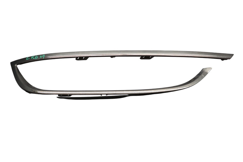 Load image into Gallery viewer, 15-17 Hyundai Genesis G80 Front Left Side Bumper Grille Trim Molding Oem
