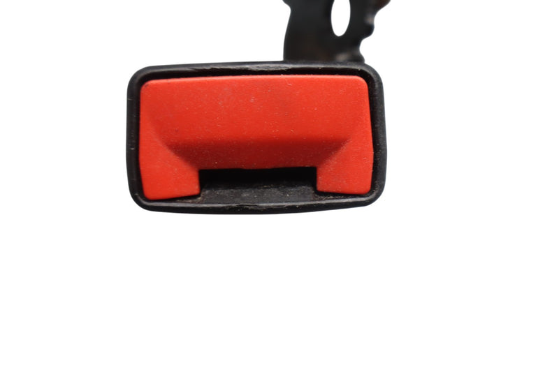 Load image into Gallery viewer, 17-21 ALFA Romeo Giulia Rear Right 2nd Row Seat Belt Buckle Receiver Oem
