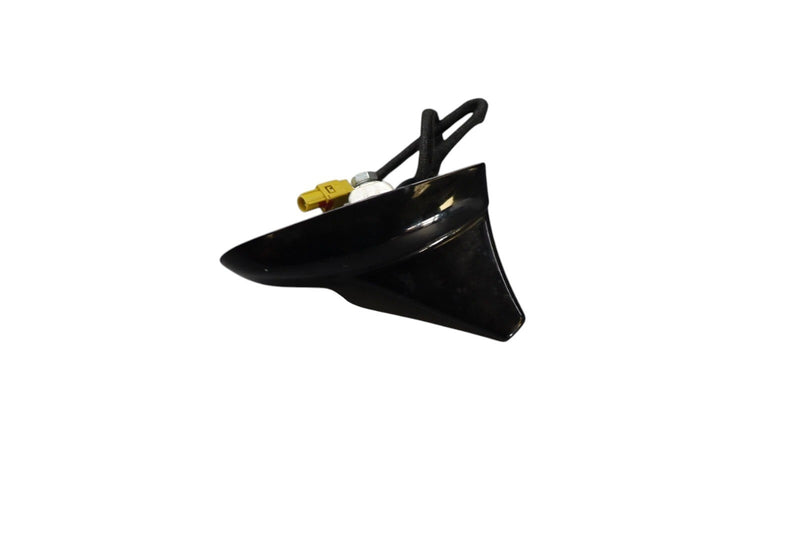 Load image into Gallery viewer, 14-17 Maserati Ghibli M157 Exterior Roof Shark Fin Radio Antenna OEM
