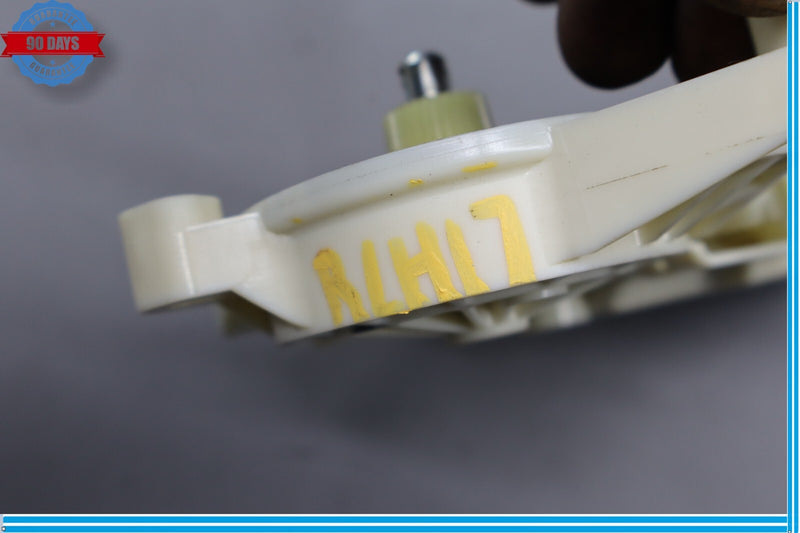 Load image into Gallery viewer, 08-16 Mercedes W204 C300 GLK350 Rear Left Door Window Regulator Motor Oem
