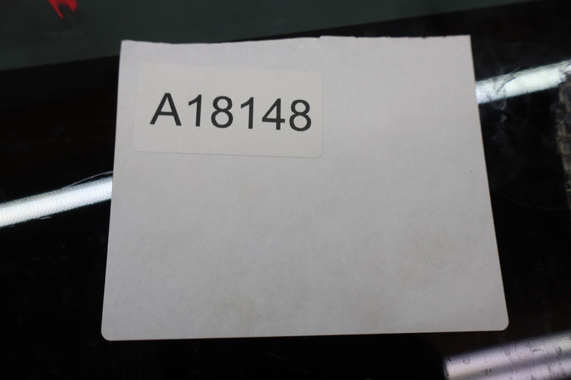 Load image into Gallery viewer, 03-13 Maserati Quattroporte M139 Rear Right Side Door Window Auto Glass Oem
