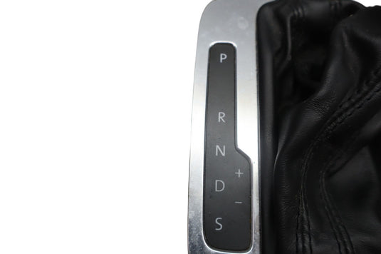 11-14 Volkswagen Touareg Transmission Gear Shift Shifter Knob Handle w/ Boot Oem