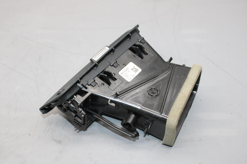 Load image into Gallery viewer, 11-16 BMW 528i 535i 550i Front Right Side Dash HVAC Outer Grille Air Vent Oem
