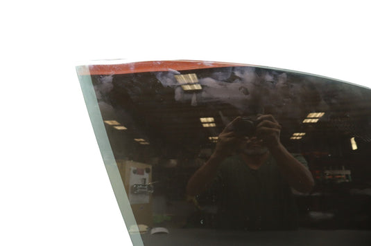 17-19 Alfa Romeo Giulia Front Right Passenger Side Door Window Glass Oem