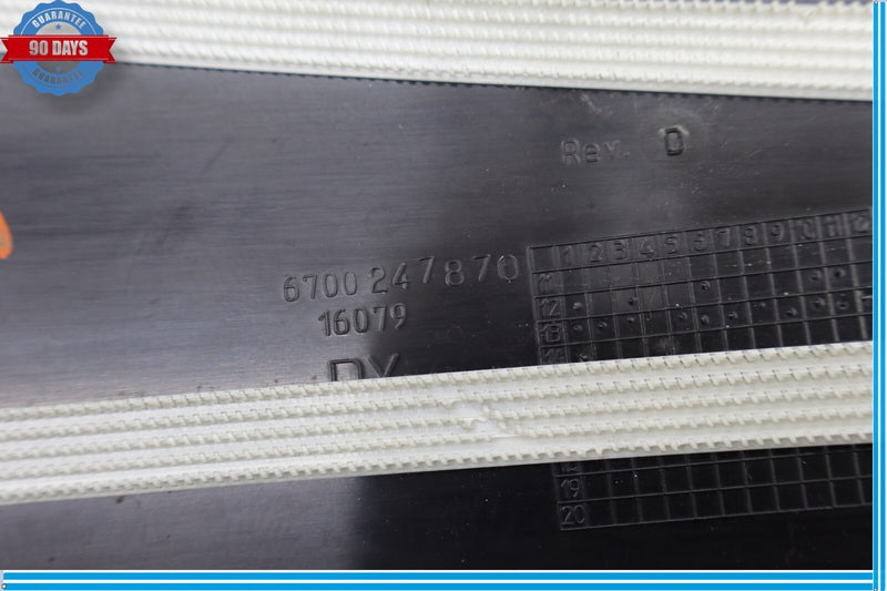 Load image into Gallery viewer, 14-17 Maserati Quattroporte Front Right Exterior Door Pillar Trim Cover Oem
