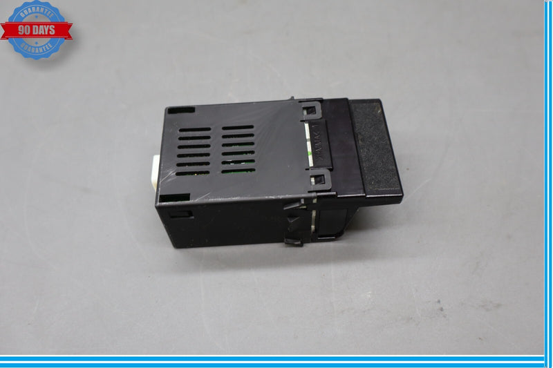 Load image into Gallery viewer, 07-09 Lexus LS460 Dashboard Dash Digital Clock Assembly 83910-50050 Oem
