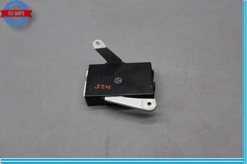 Load image into Gallery viewer, 07-12 Lexus LS460 LS460L Seat Belt Seatbelt Control Module Unit 89815-50020 Oem
