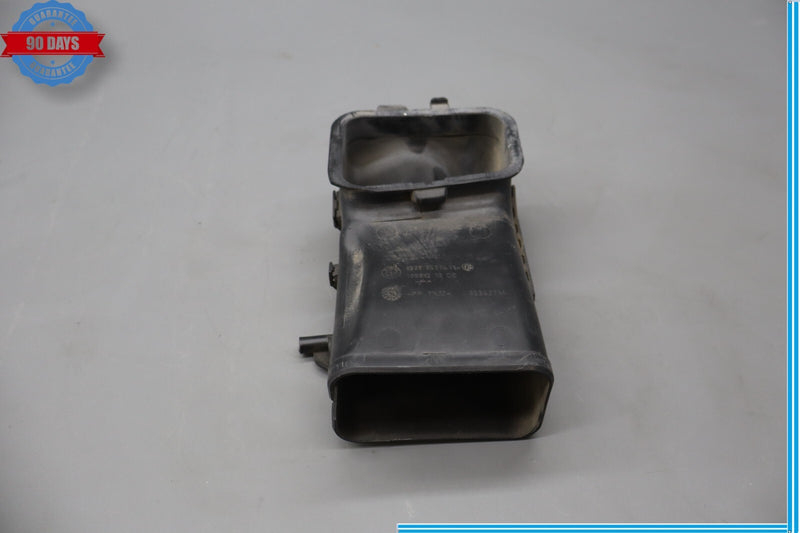 Load image into Gallery viewer, 10-15 BMW 750Li 750Li xDrive Front Left Side Air Intake Side Duct Tube Oem
