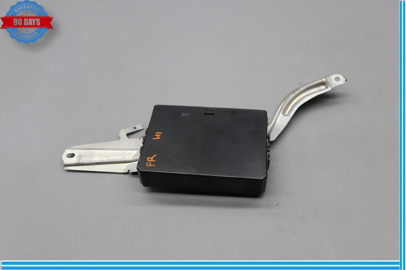 Load image into Gallery viewer, 07-09 Lexus LS460 XF40 Front Right Passenger Side Door Control Module Unit Oem
