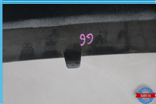 11-14 Porsche Cayenne Front Left/Right Bumper Center Molding Cover Oem