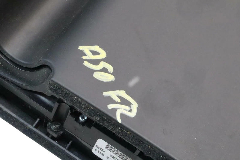 Load image into Gallery viewer, 07-12 Mercedes R350 GL450 Rear Seat Headrest Screen Monitor Display 33650101 OEM
