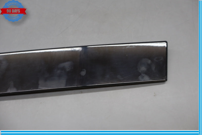 Load image into Gallery viewer, 13-19 Mercedes X166 GL320 GL450 Rear Left C-Pillar Window Glass Molding Oem
