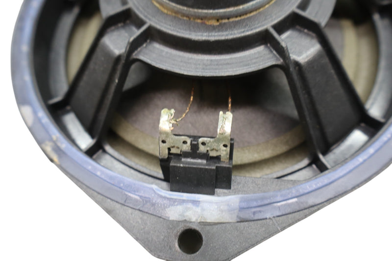 Load image into Gallery viewer, 14-22 Maserati Ghibli M157 Front or Rear Side Door Sound Speaker 675000292 Oem
