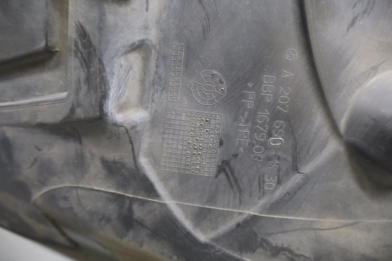 Load image into Gallery viewer, 14-17 Mercedes W207 E350 E550 Front Left Side Fender Liner Splash Shield Oem
