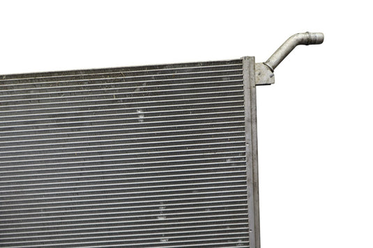 16–21 Jaguar XF X260 2.0L Front Engine Cooling Radiator Assembly GX738K230BB Oem
