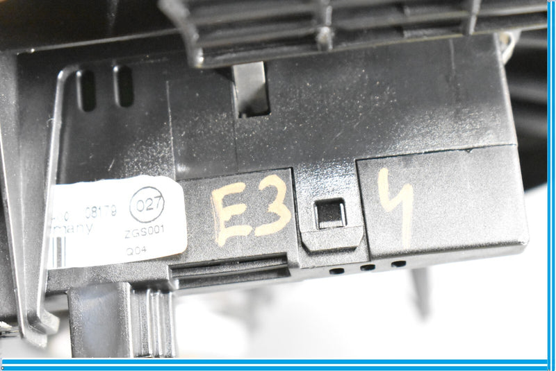 Load image into Gallery viewer, 06-13 Mercedes GL550 GL500 GL450 Dashboard Dash Grille Speaker Cover Black Oem
