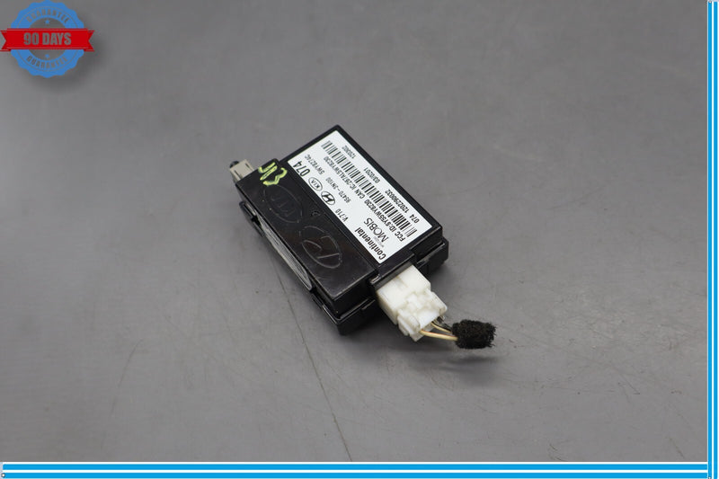 Load image into Gallery viewer, 11-13 Hyundai Equus SIG Keyless Entry Antenna Receiver Control Module Unit Oem
