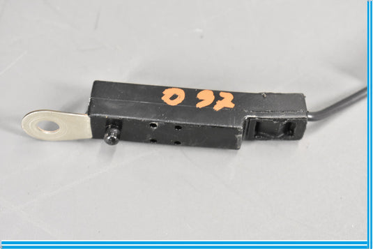18-20 Jaguar E-Pace Rear Left Side Antenna Amplifier Isolator Module Oem
