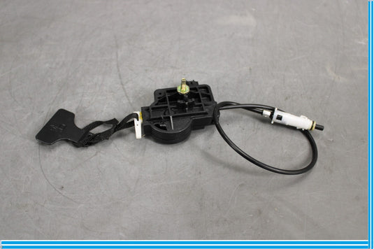 02-10 Lexus SC430 Rear Trunk Gas Fuel Lid Door Open Cable Lock Actuator Oem