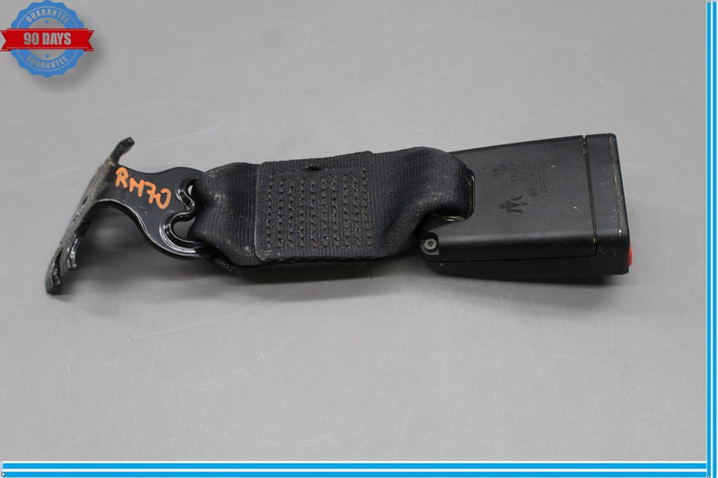 Load image into Gallery viewer, 14-22 Maserati Quattroporte M156 Rear Center Side Seat Belt Buckle Black Oem
