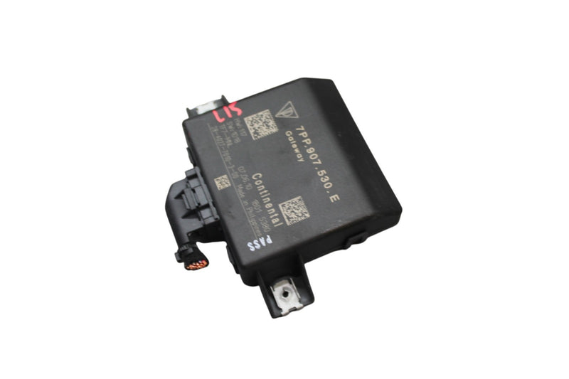 Load image into Gallery viewer, 11-18 Porsche Cayenne 958 Multiplex Network Gateway Control Module Unit Oem
