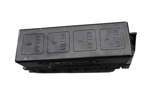 02-05 Ford Thunderbird Fuse Relay Box Module Black XW4T14A003 Oem