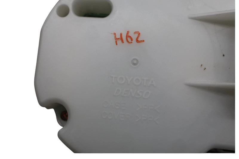 Load image into Gallery viewer, 02-05 Lexus SC430 Instrument Cluster Gauge Analogue Speedometer 8380024130 Oem
