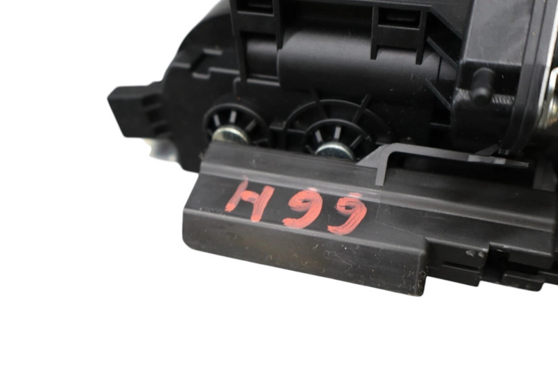 Load image into Gallery viewer, 11-18 Volkswagen VW Touareg Trunk Liftgate Lid Lock Latch Actuator 7P0827505 Oem
