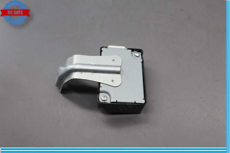 Load image into Gallery viewer, 07-09 Lexus LS460 XF40 Smart Door Keyless Receiver Control Module 8974050061 Oem
