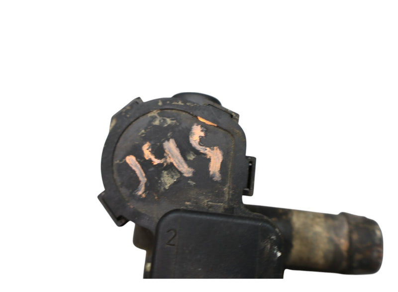 Load image into Gallery viewer, 11-18 Porsche Cayenne 958 A/C AC Heater Water Control Valve 7PP819810A Oem
