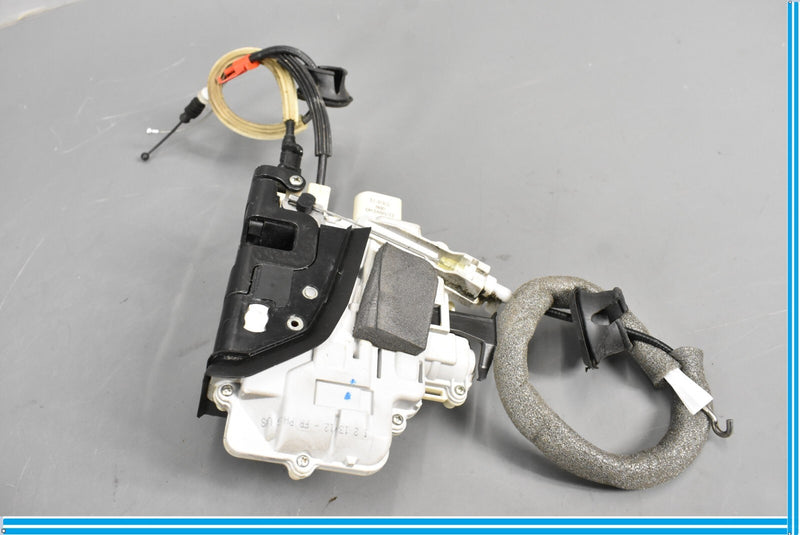 Load image into Gallery viewer, 11-18 Audi A8 Quattro Front Right Door Latch Lock Actuator 4H1837016F Oem
