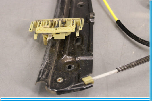 09-15 BMW 750i 750Li F01 Front Right Passenger Side Door Window Regulator Oem