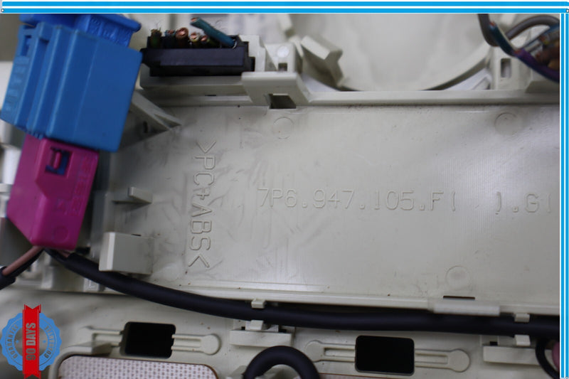 Load image into Gallery viewer, 11-14 Volkswagen VW Touareg Front Overhead Central Console Dome Light Oem
