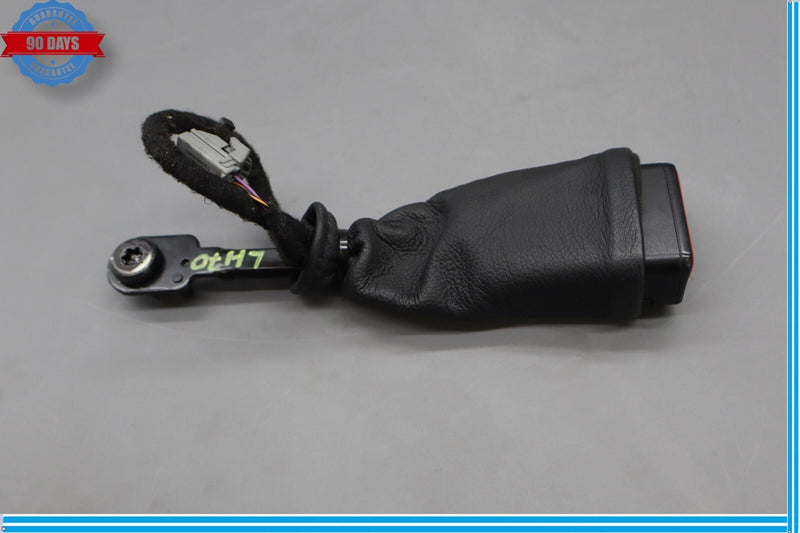 Load image into Gallery viewer, 14-22 Maserati Quattroporte M156 Front Left Driver Side Seat Belt Buckle Oem
