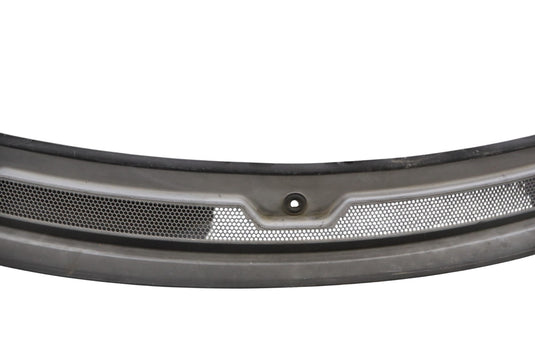 06-13 Range Rover Sport L320 Windshield Wiper Cowl Panel Hood Air Vent Grille