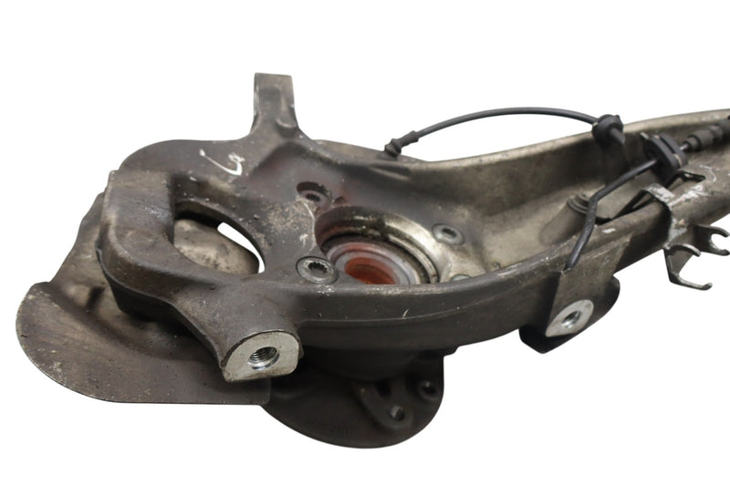 Load image into Gallery viewer, 11-17 Volkswagen VW Touareg Front Left Driver Side Spindle Knuckle Hub Oem
