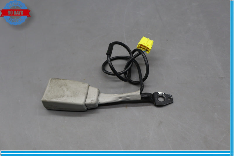 Load image into Gallery viewer, 03-06 Mercedes R230 SL500 Front Left Driver Side Seat Belt Buckle Oem

