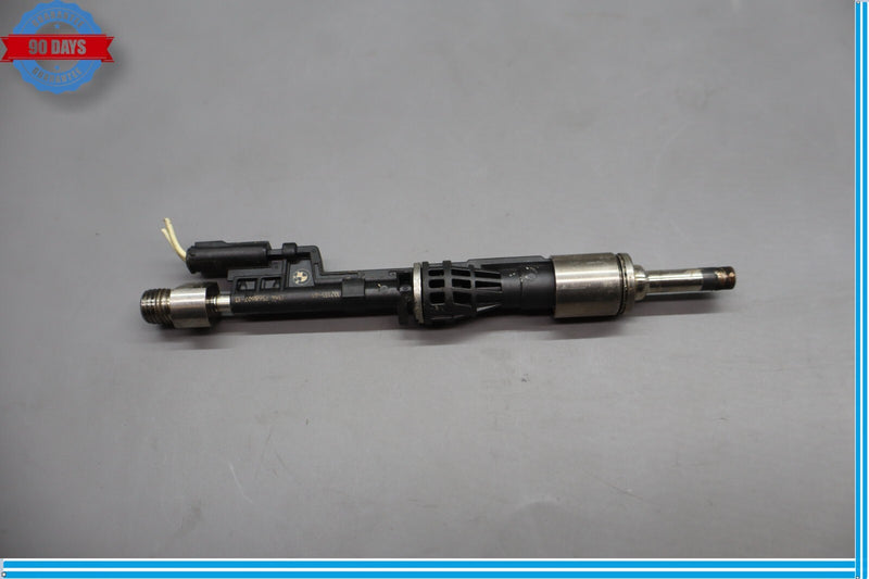 Load image into Gallery viewer, 11-16 BMW 535i xDrive Engine Motor Fuel Injector 0261500109 Oem
