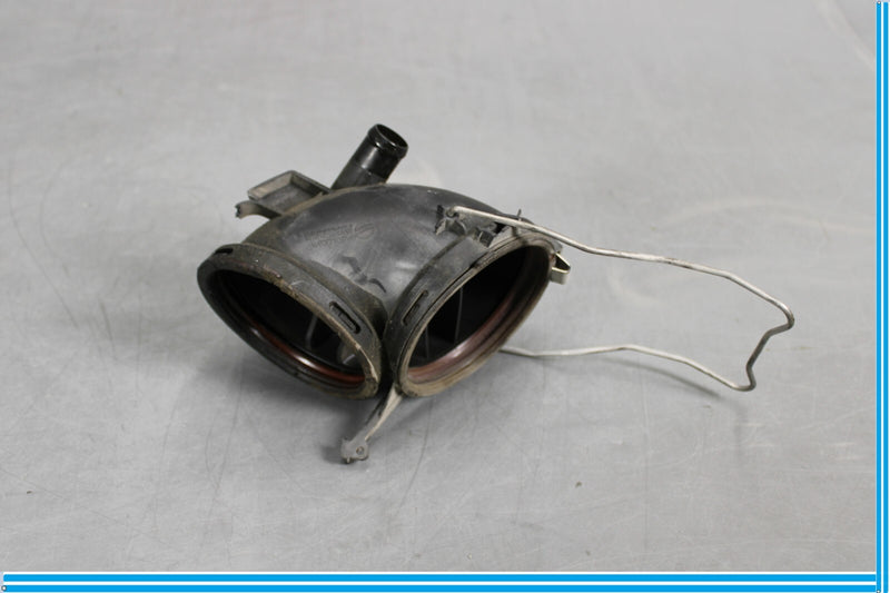 Load image into Gallery viewer, 06-13 Mercedes GL550 GL450 Air Intake Elbow Duct Tube Hose Oem
