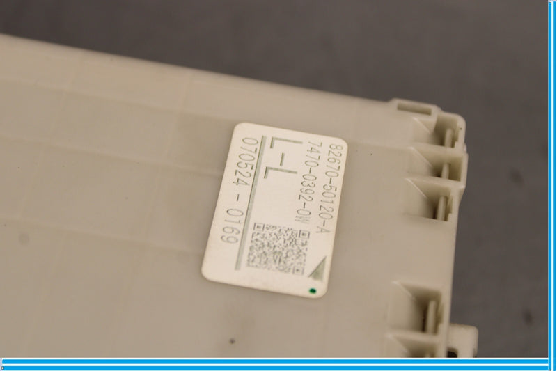 Load image into Gallery viewer, 07-09 Lexus LS460 Rear Trunk Fuse Relay Junction Box Module 8267050120 Oem
